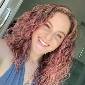 Meet your Posher, Giana